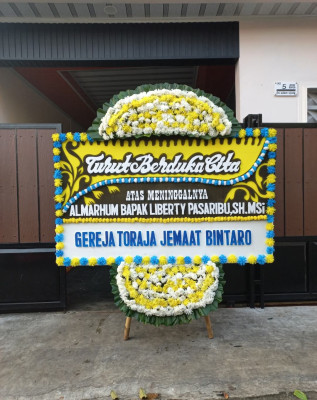 Papan Bunga Duka di Singkil Utara